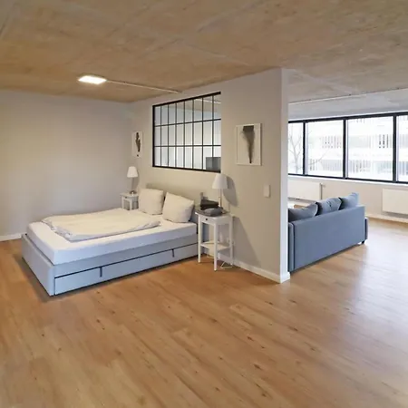 Apartment Air 16